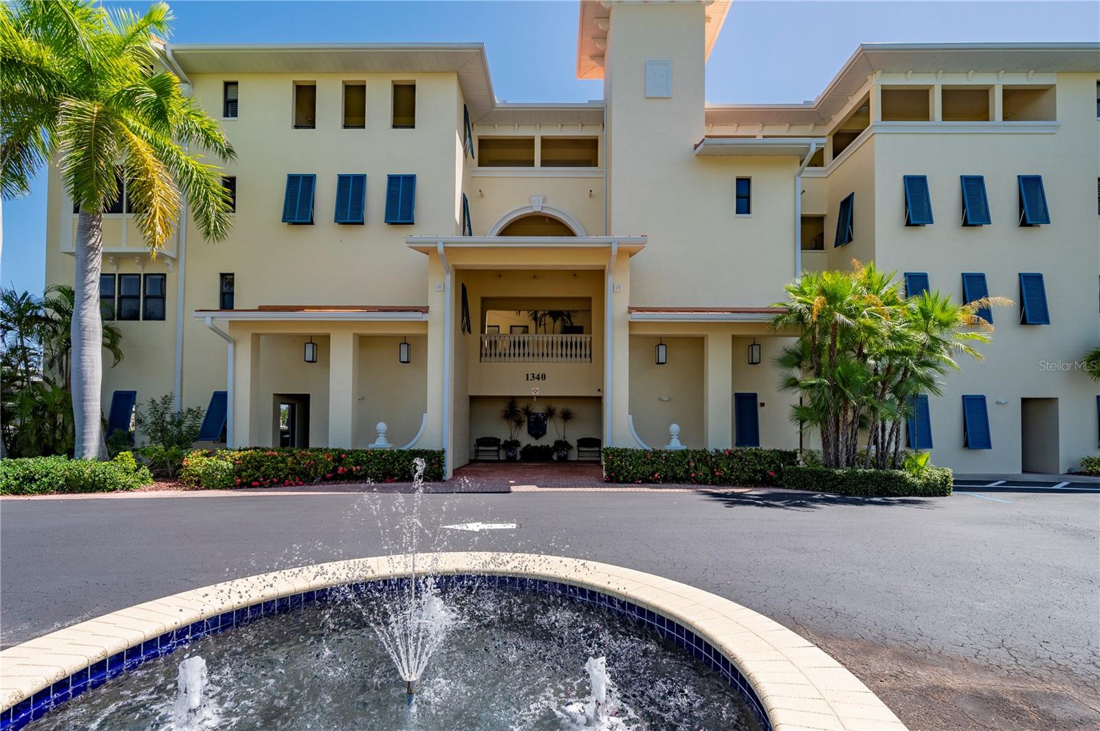OUTLOOK COVE - Residential
