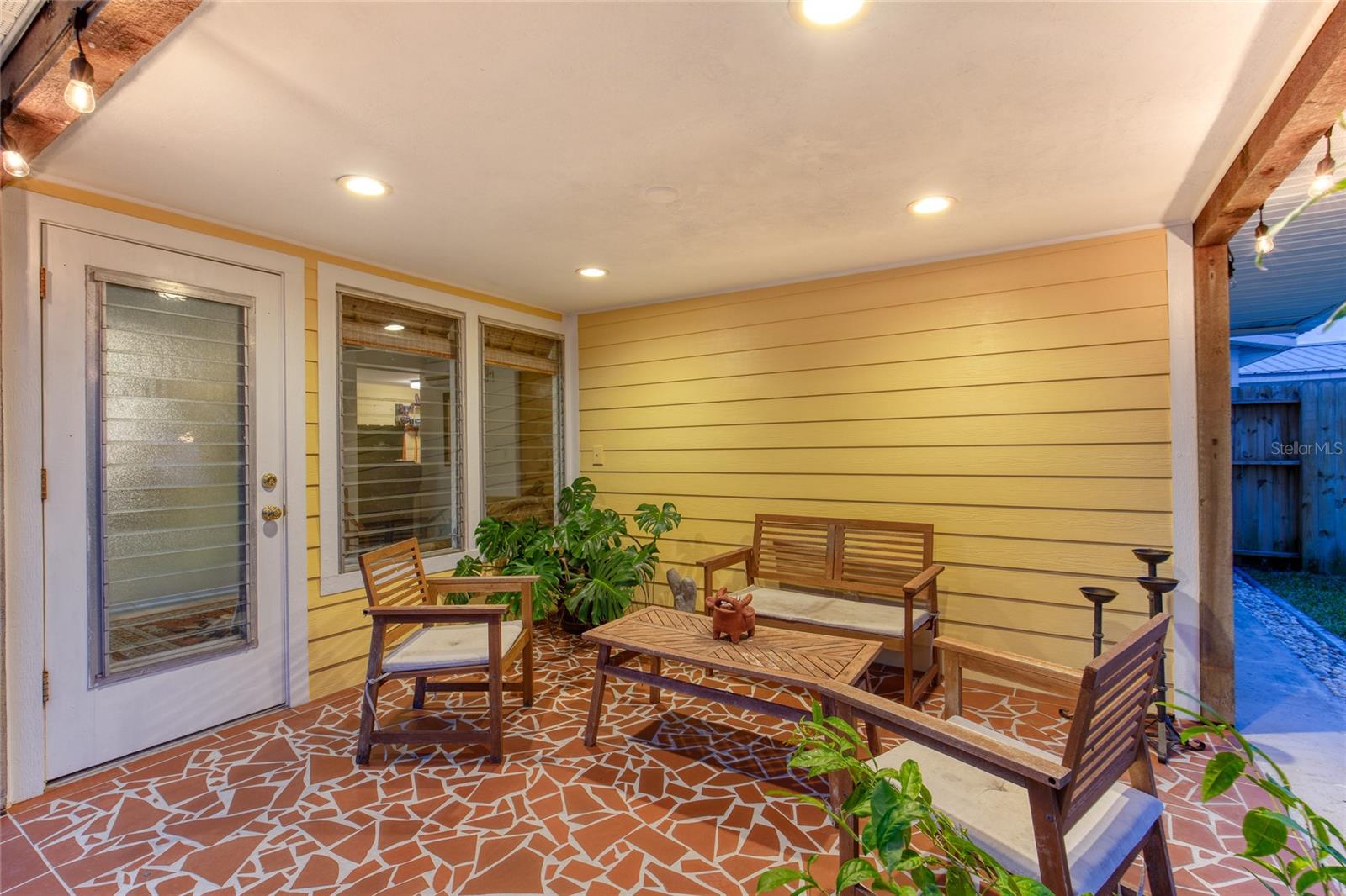 OCEAN SHORES - Residential