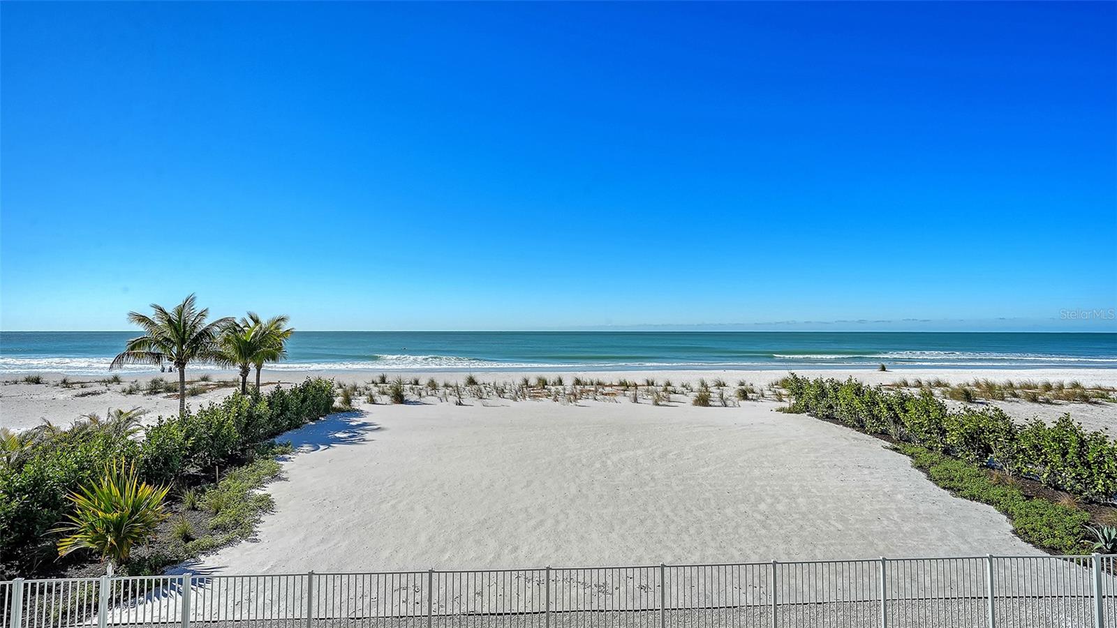 SLEEPY LAGOON - Residential