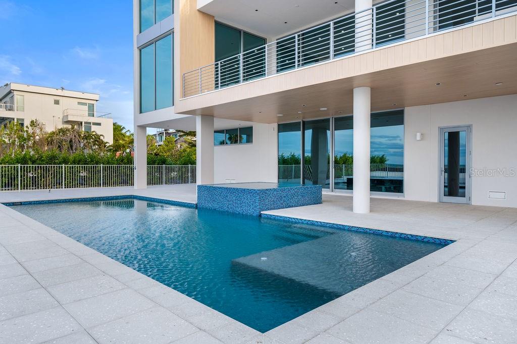 SLEEPY LAGOON - Residential