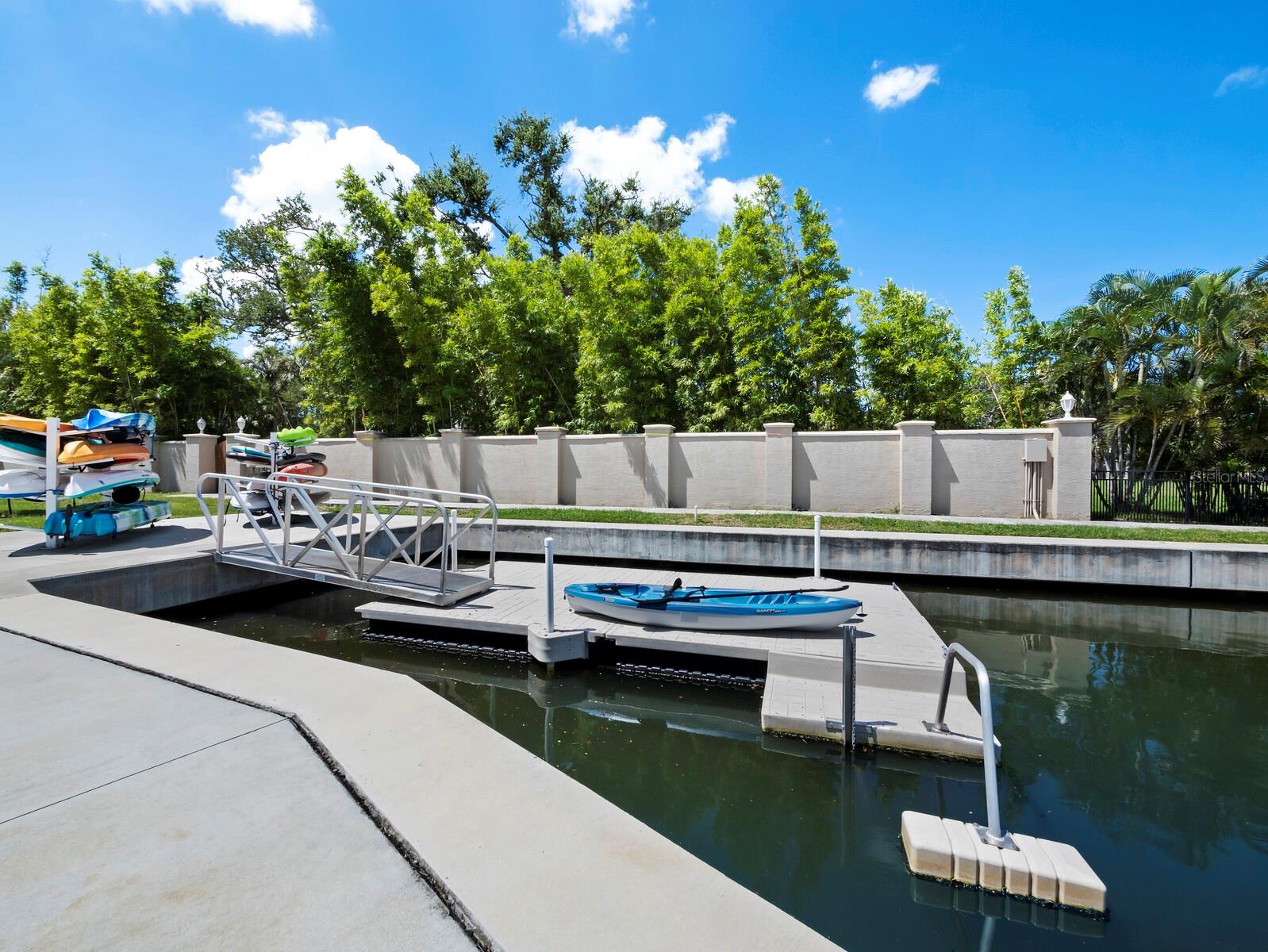 THE STRAND OF SARASOTA - Residential