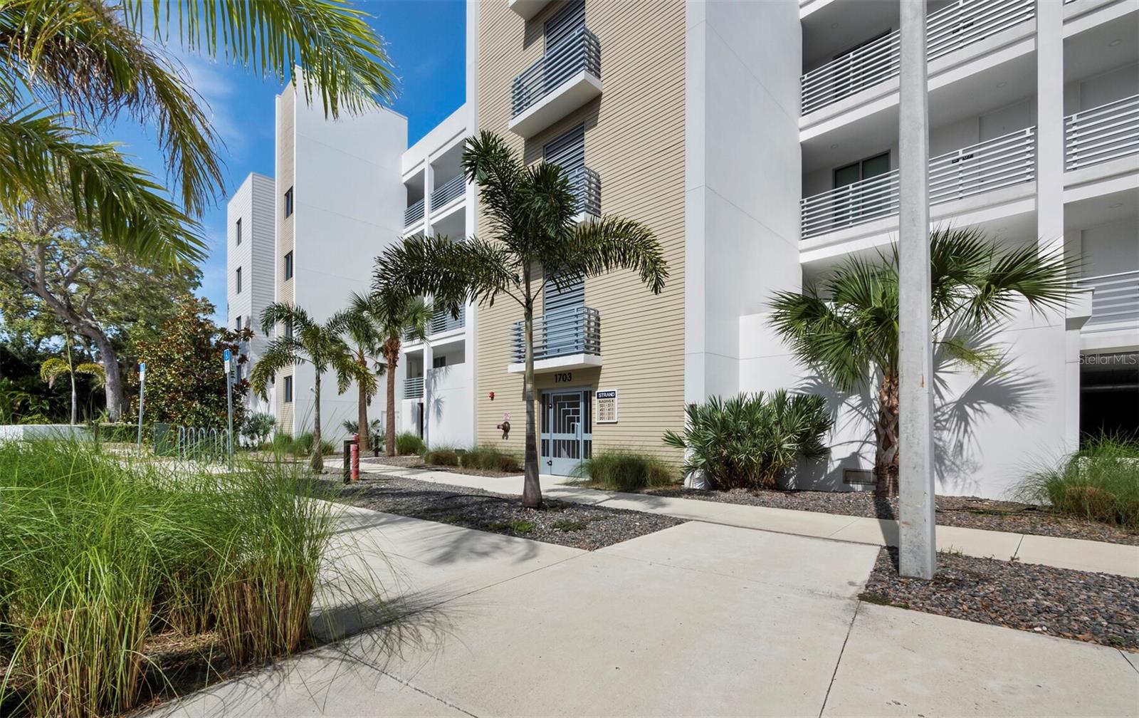 THE STRAND OF SARASOTA - Residential