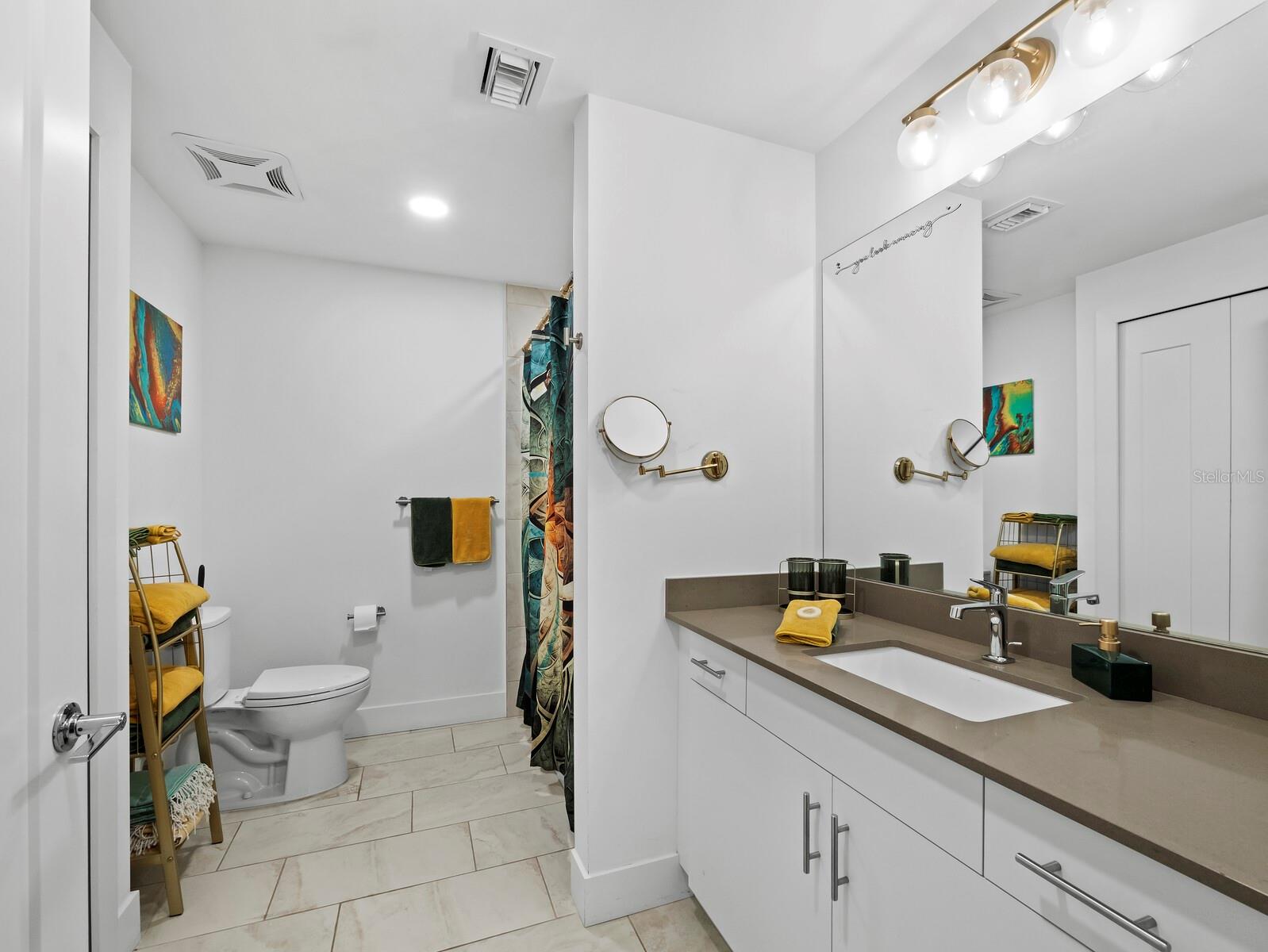 THE STRAND OF SARASOTA - Residential