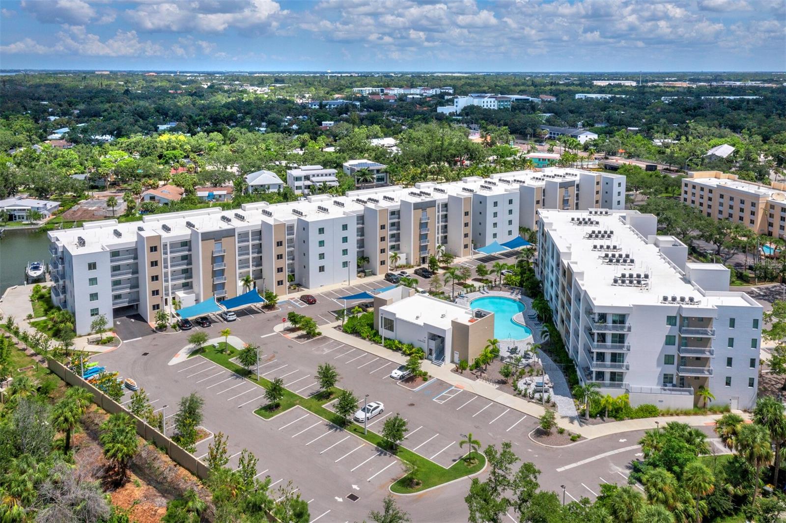 THE STRAND OF SARASOTA - Residential