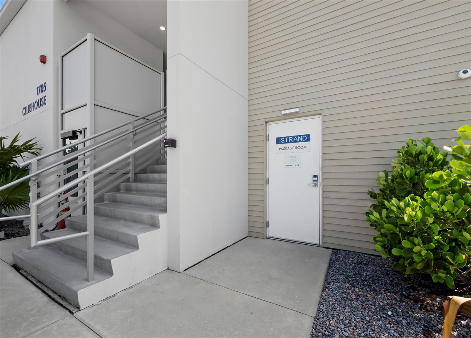 THE STRAND OF SARASOTA - Residential