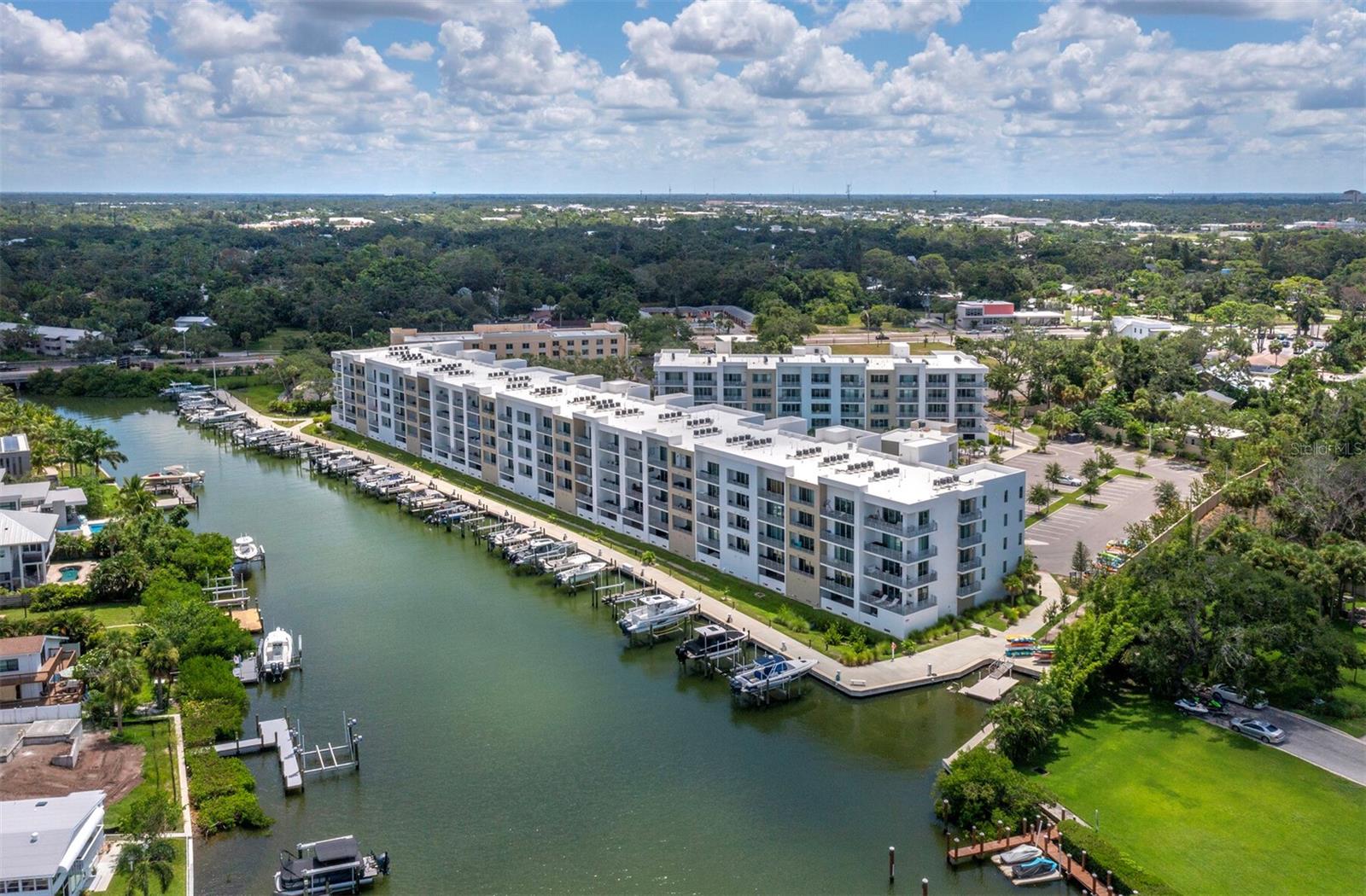 THE STRAND OF SARASOTA - Residential