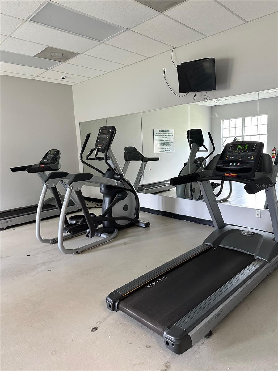CENTRAL PARK METROWEST CONDO - Residential Lease