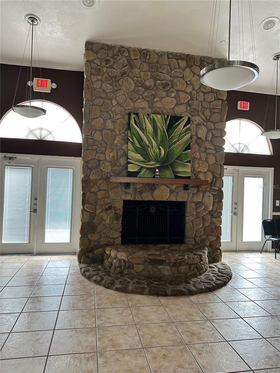CENTRAL PARK METROWEST CONDO - Residential Lease