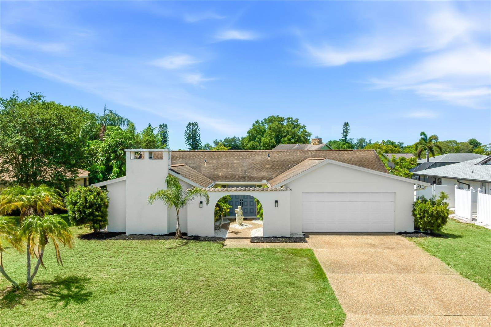 SUNRISE GOLF CLUB ESTATES - Residential
