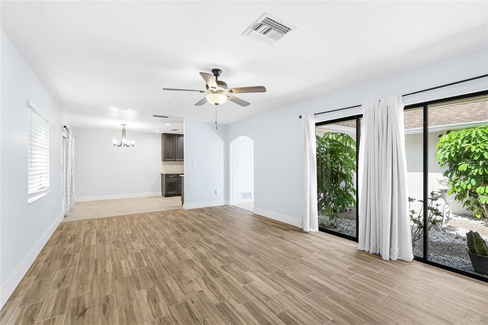 SUNRISE GOLF CLUB ESTATES - Residential