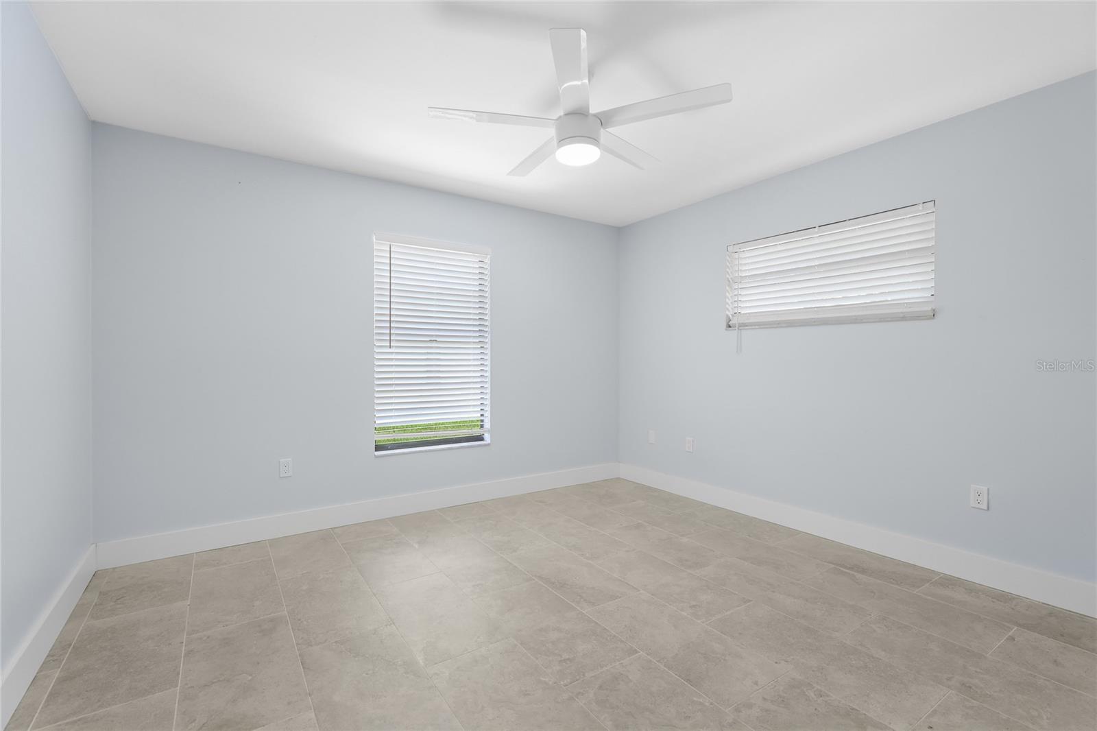 SUNRISE GOLF CLUB ESTATES - Residential