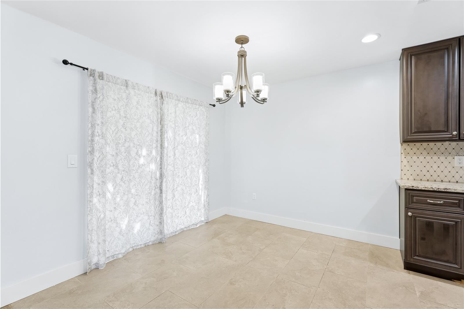 SUNRISE GOLF CLUB ESTATES - Residential