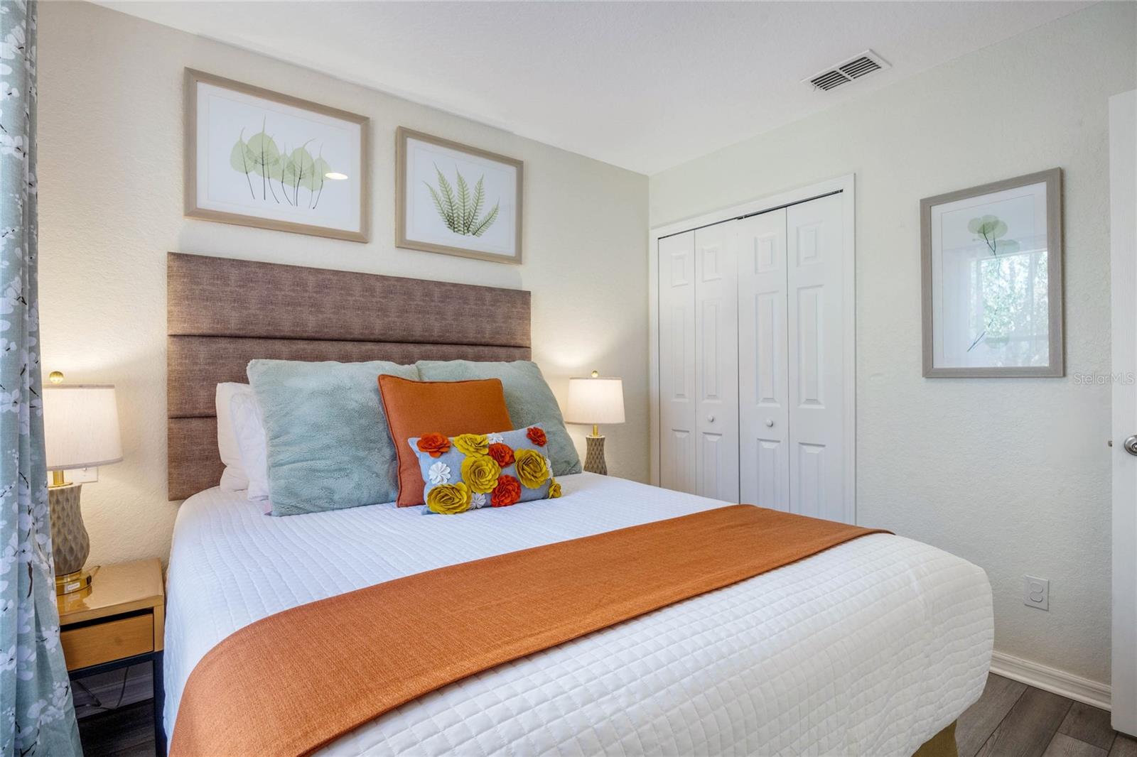 REGAL OAKS AT OLD TOWN - Residential