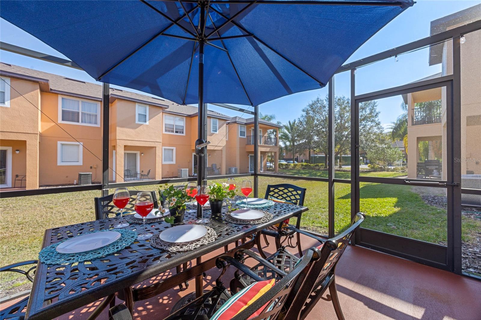 REGAL OAKS AT OLD TOWN - Residential