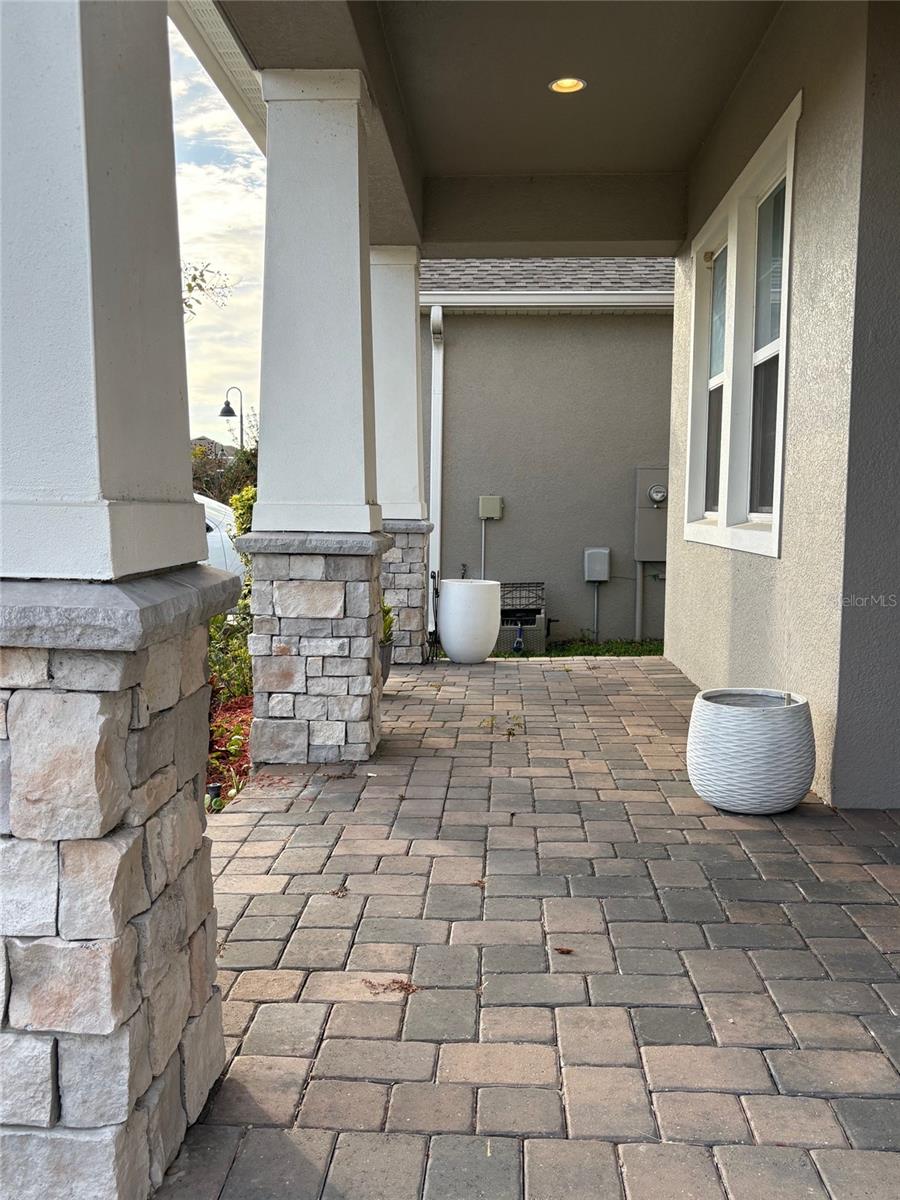 OCOEE LNDGS - Residential