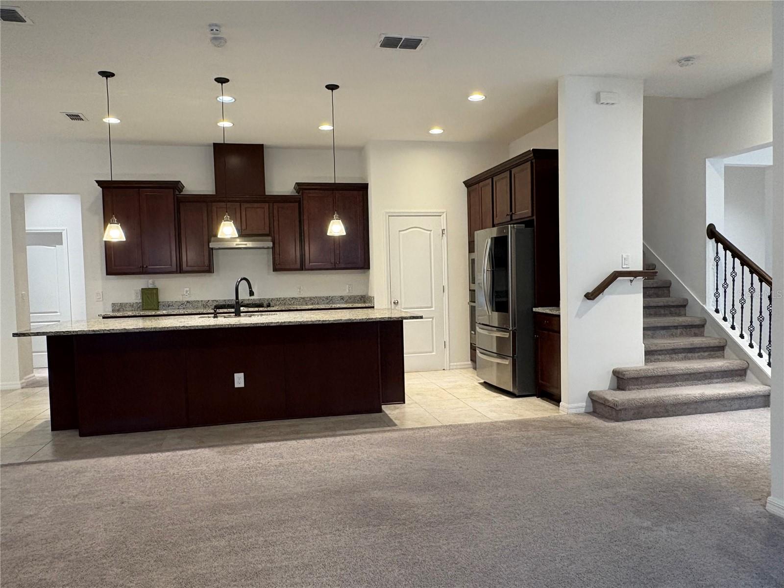 OCOEE LNDGS - Residential