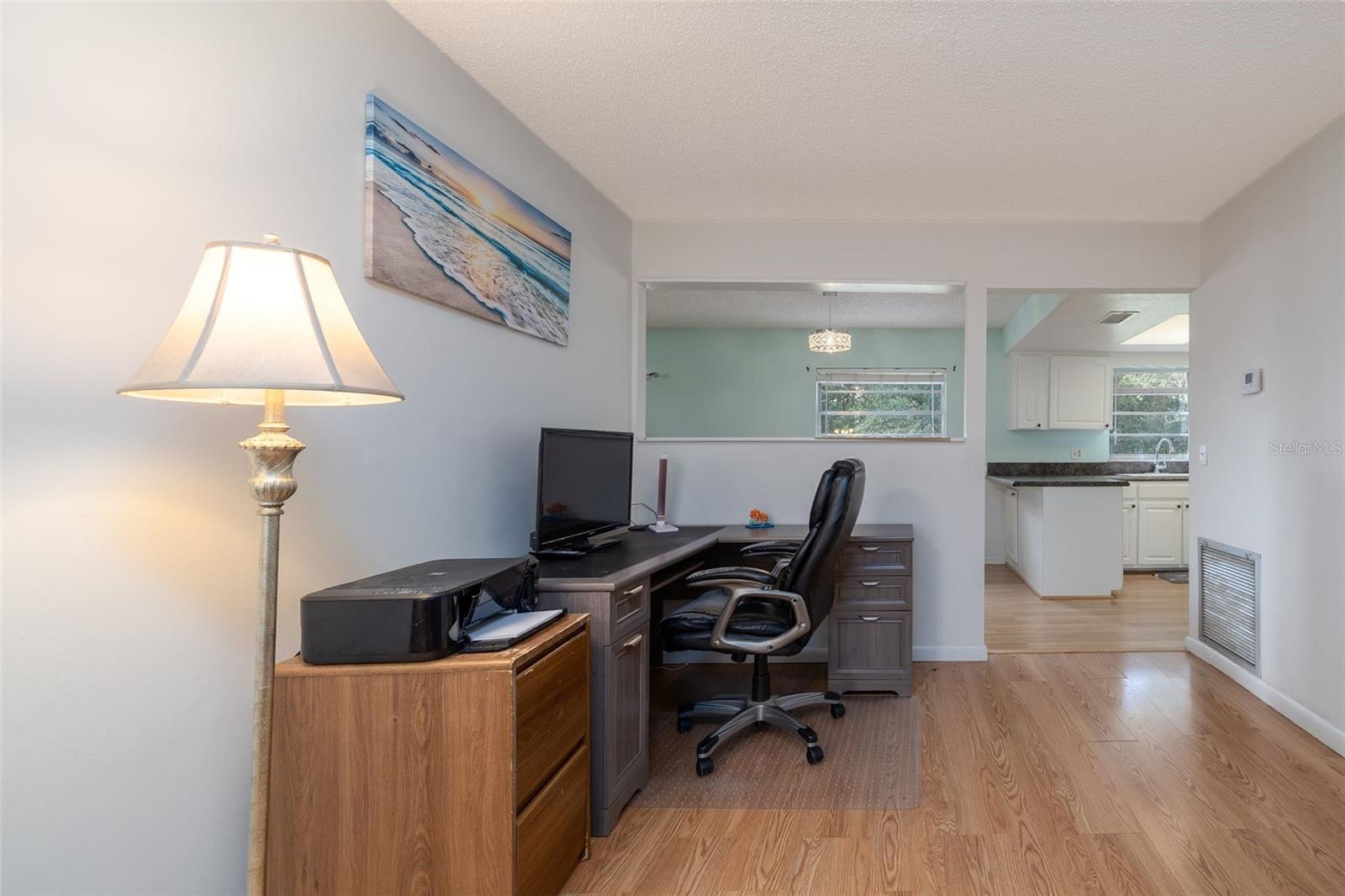 DELTONA LAKES UNIT 09 - Residential