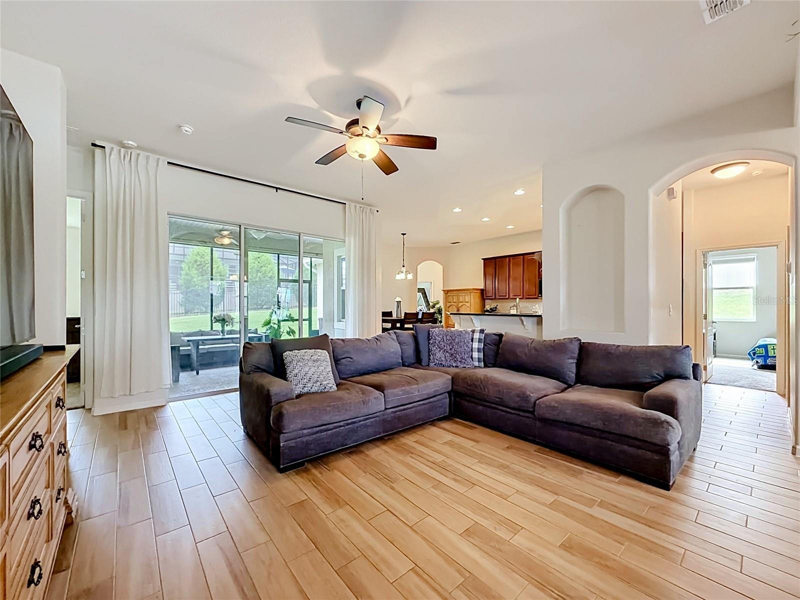 CLERMONT LOST LAKE TR B - Residential