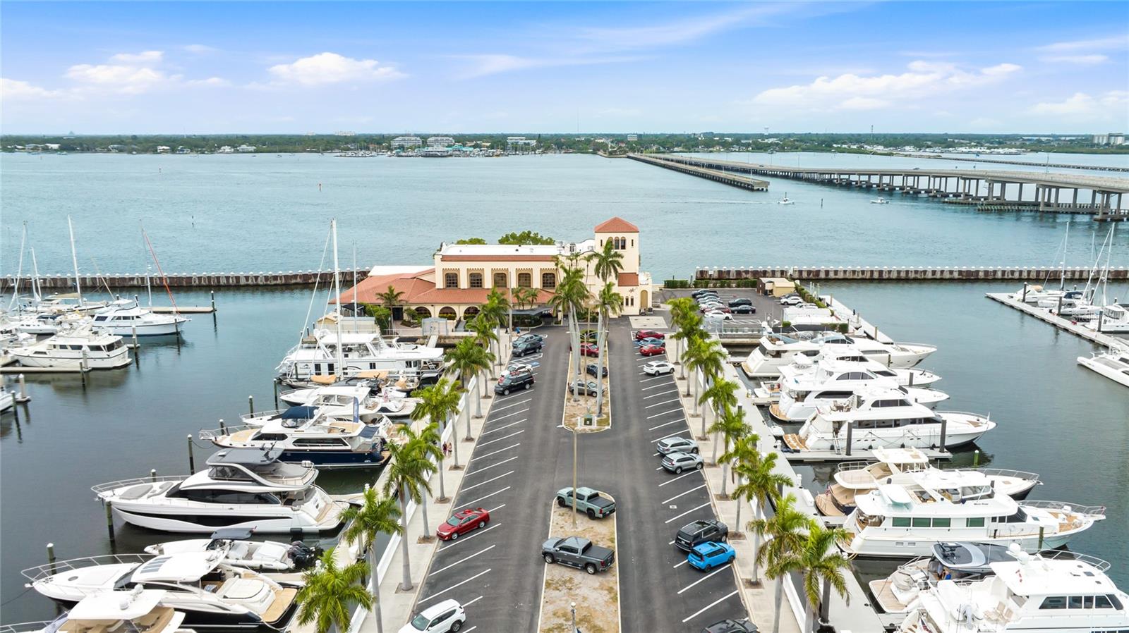 DAVIS RESUB OF RIVER FRONT PROP - Residential