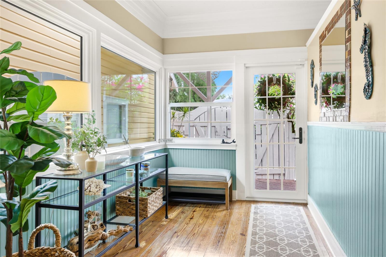 DAVIS RESUB OF RIVER FRONT PROP - Residential