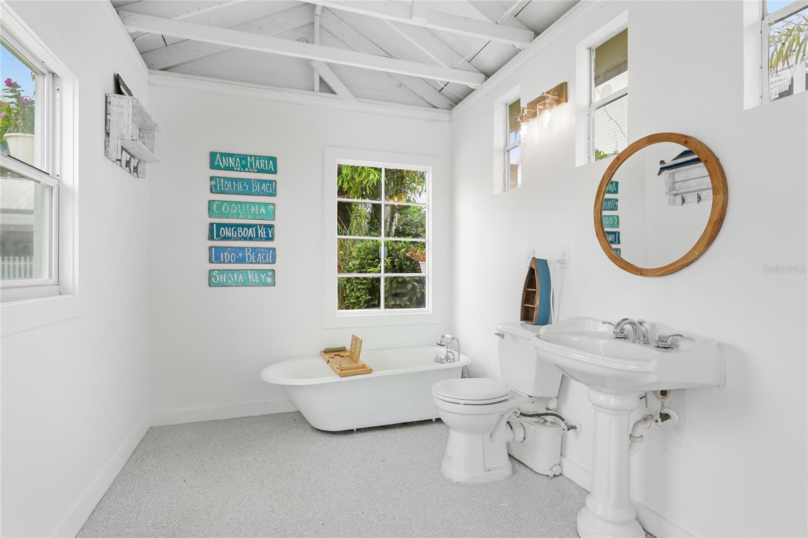 DAVIS RESUB OF RIVER FRONT PROP - Residential