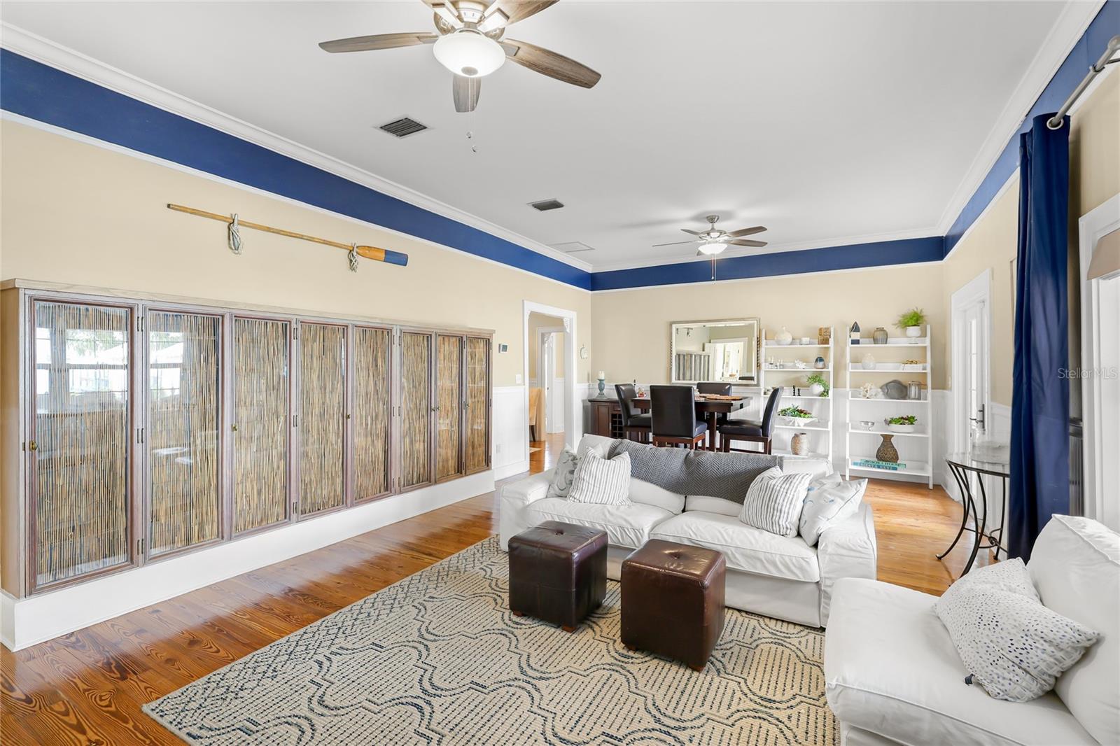 DAVIS RESUB OF RIVER FRONT PROP - Residential