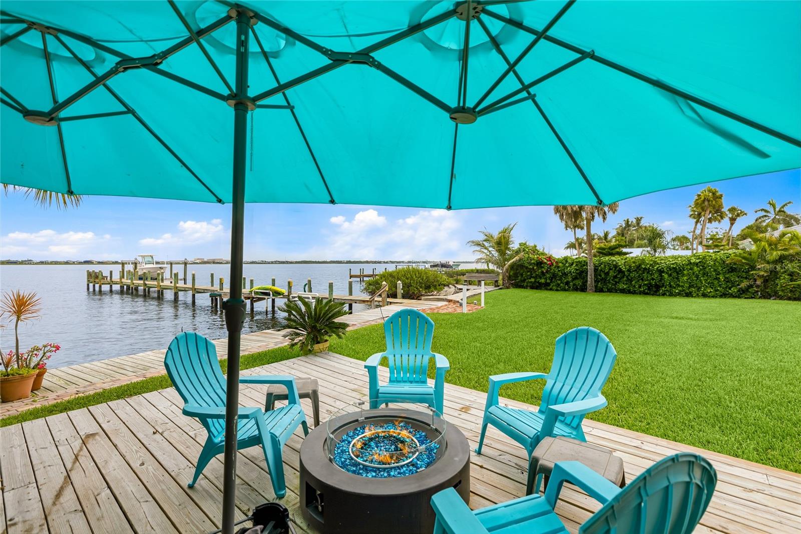 DAVIS RESUB OF RIVER FRONT PROP - Residential