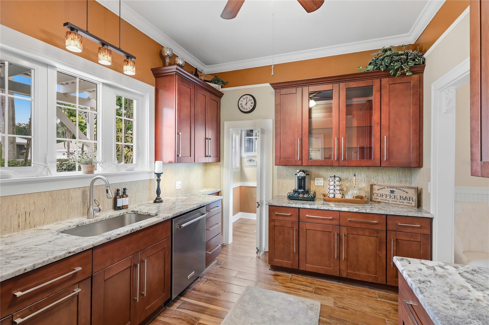 DAVIS RESUB OF RIVER FRONT PROP - Residential