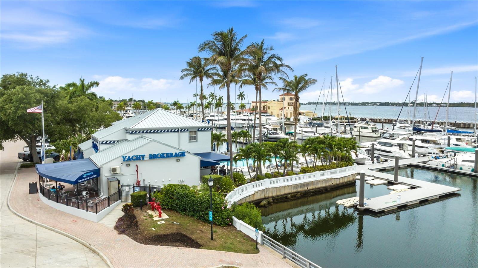 DAVIS RESUB OF RIVER FRONT PROP - Residential