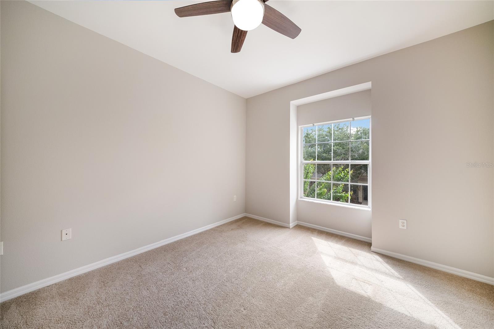 CAROLINA LANDINGS - Residential