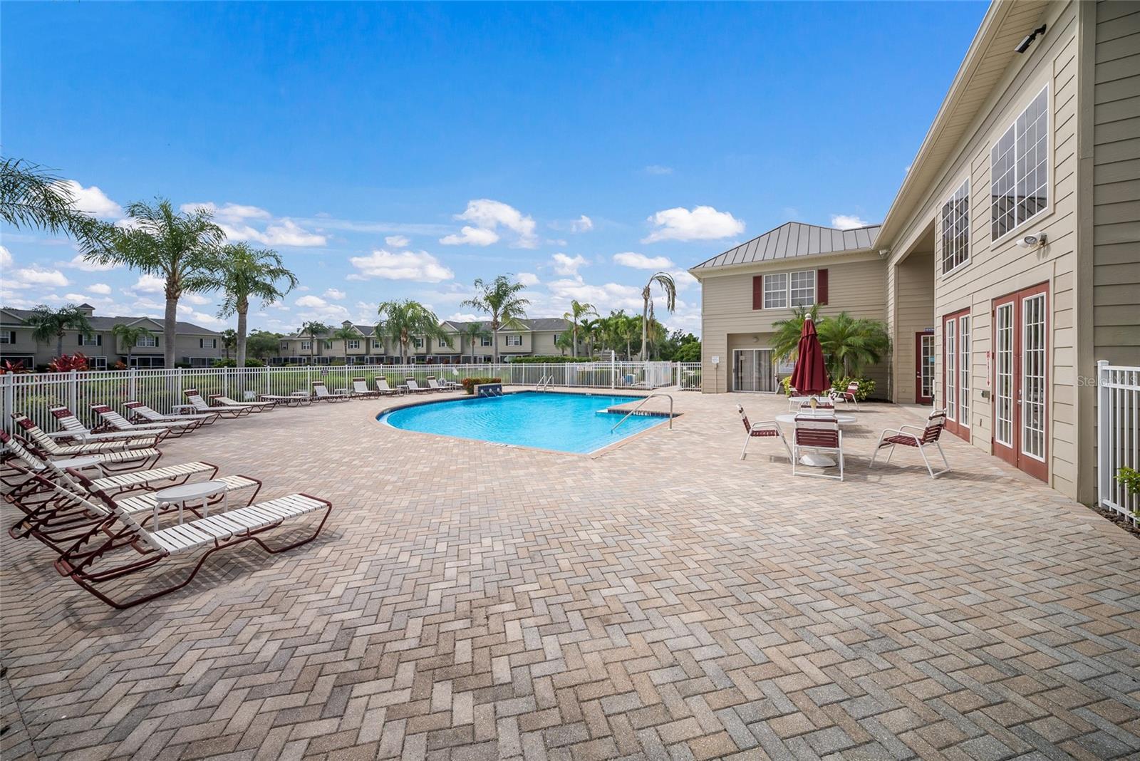 CAROLINA LANDINGS - Residential