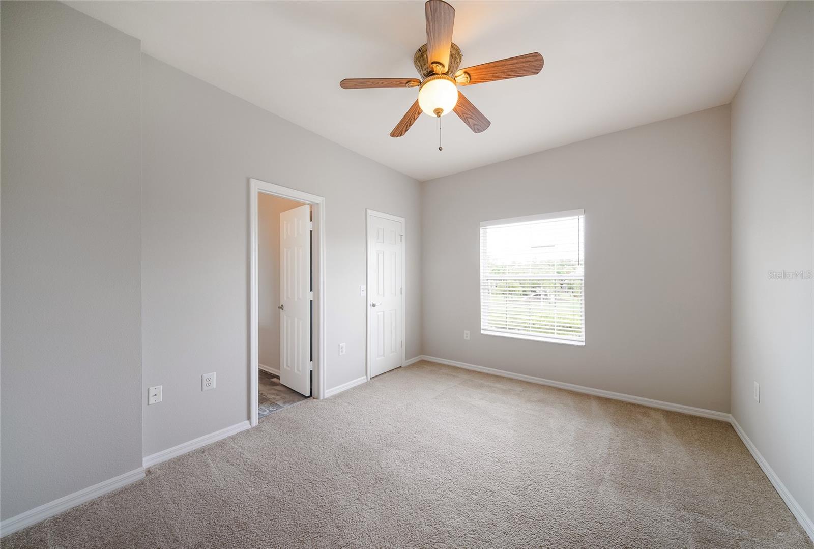 CAROLINA LANDINGS - Residential