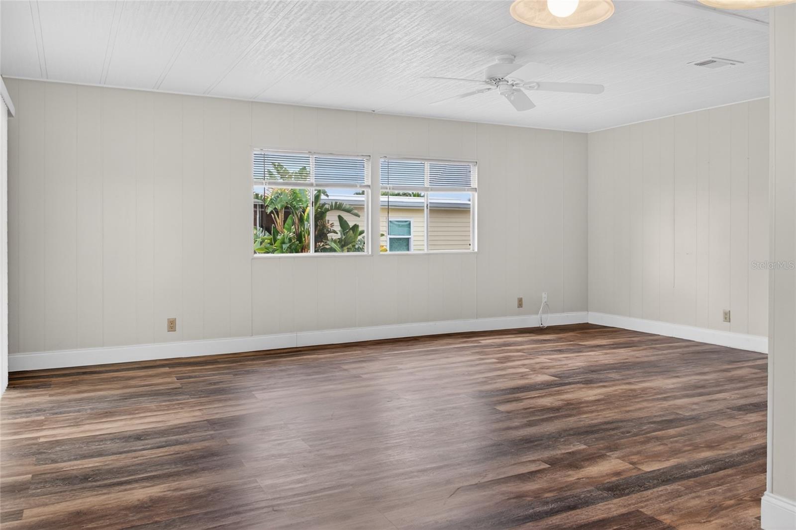 SANDALWOOD PARK - Residential