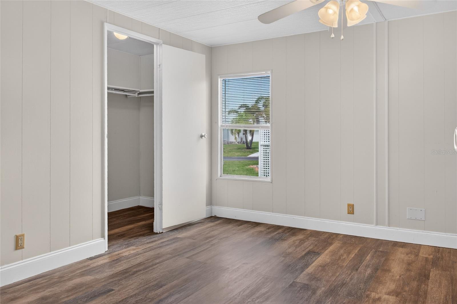 SANDALWOOD PARK - Residential