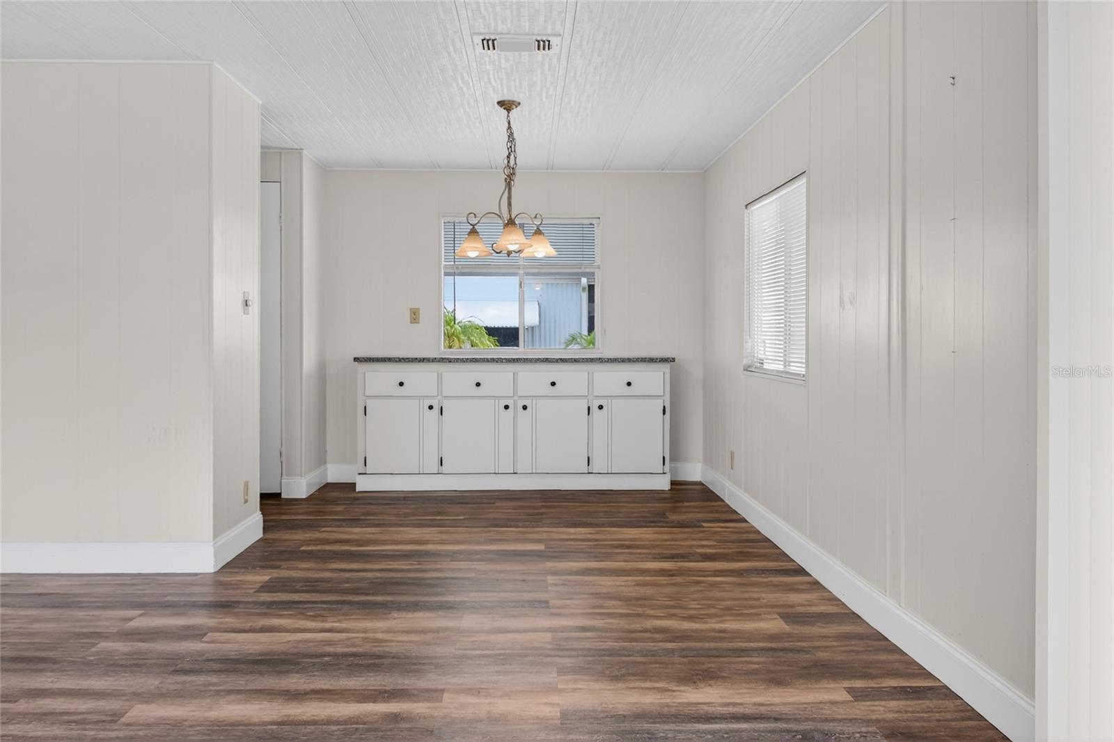 SANDALWOOD PARK - Residential