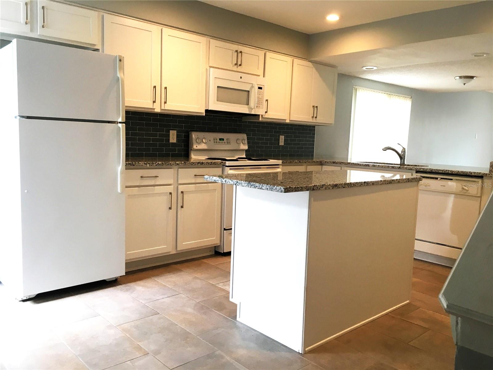EOLA ROSE ANNEX - Residential Lease