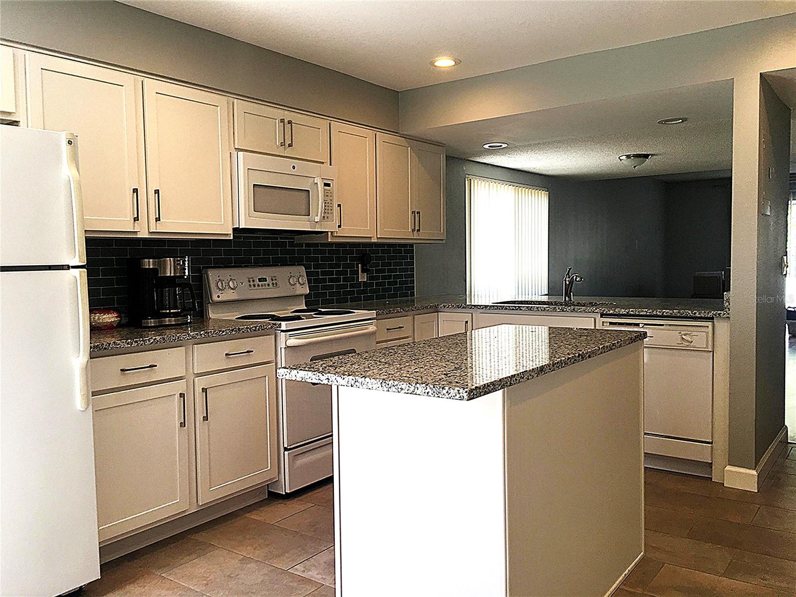 EOLA ROSE ANNEX - Residential Lease