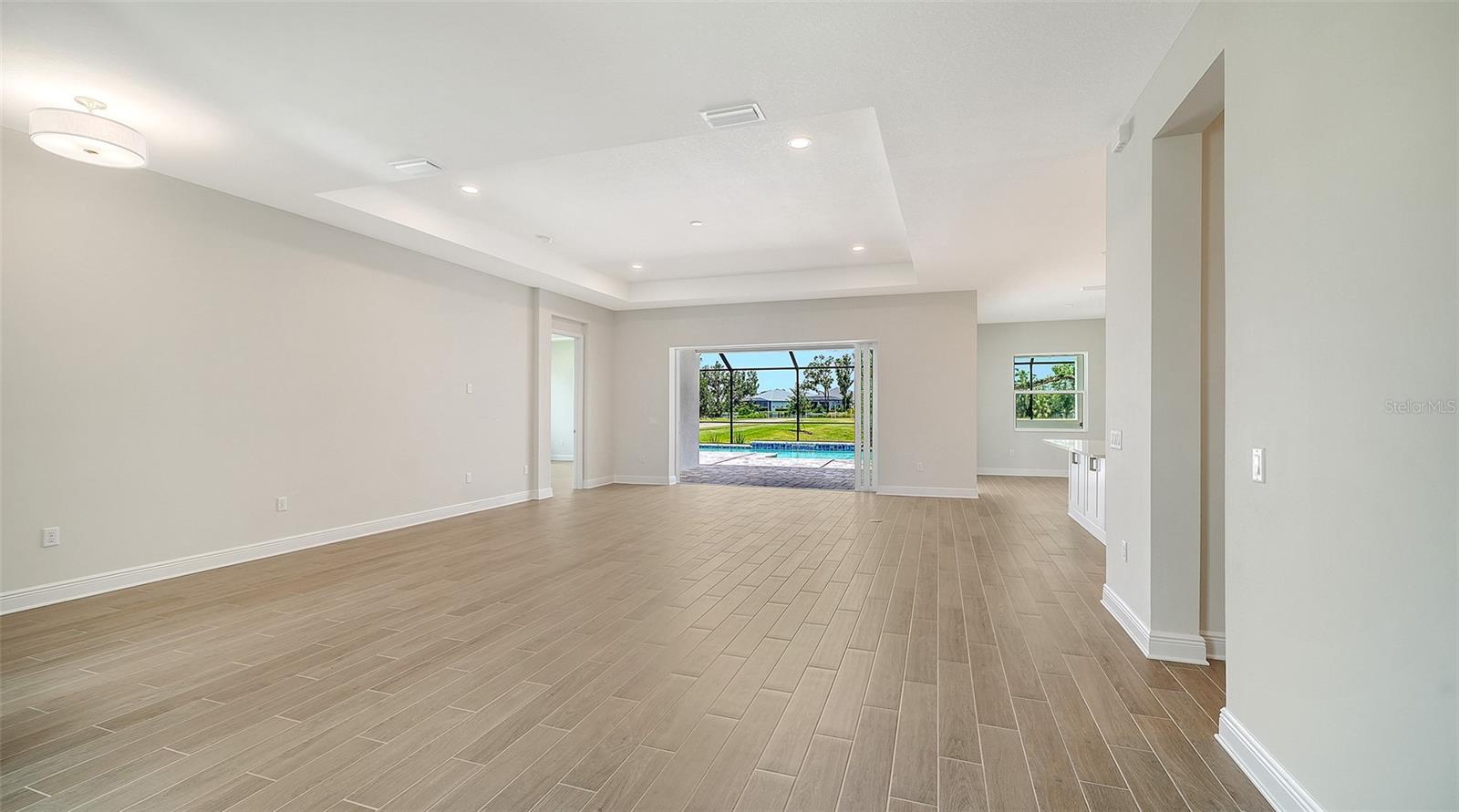 CANOE CREEK IV - Residential