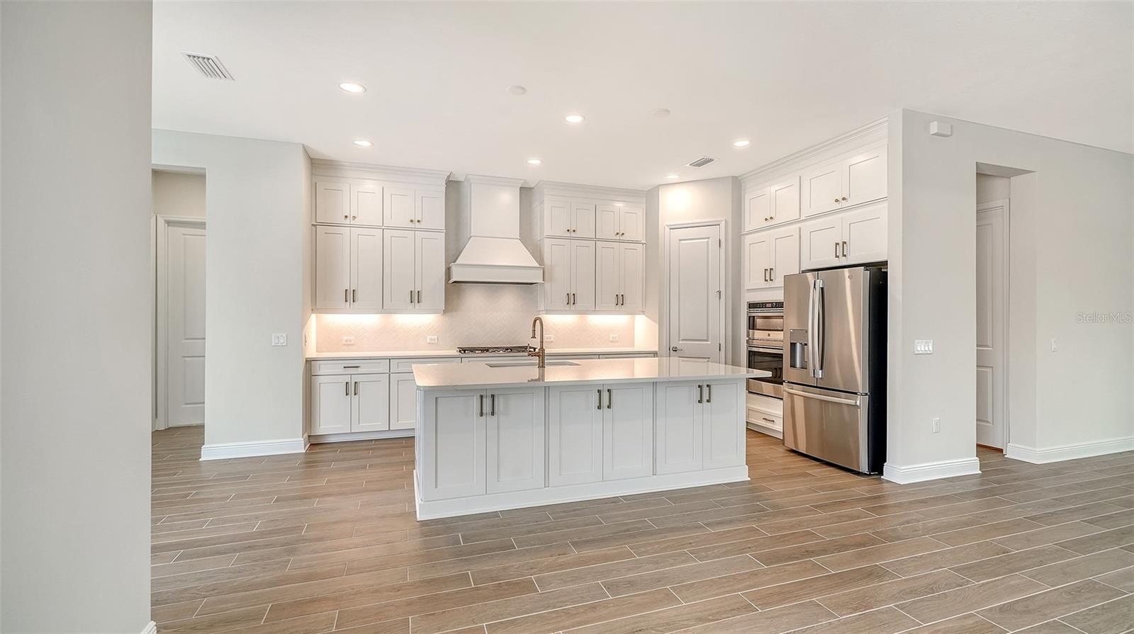 CANOE CREEK IV - Residential