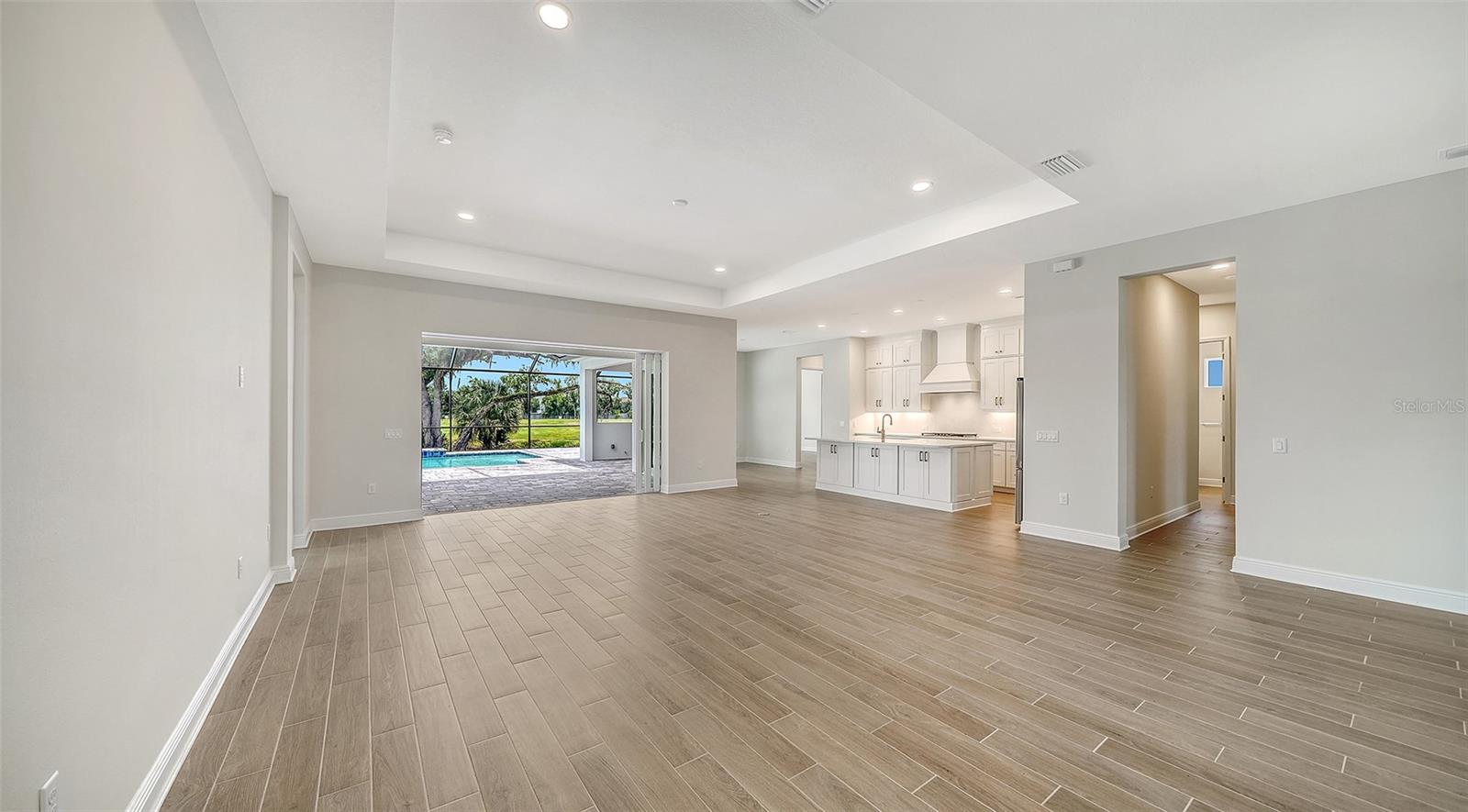 CANOE CREEK IV - Residential