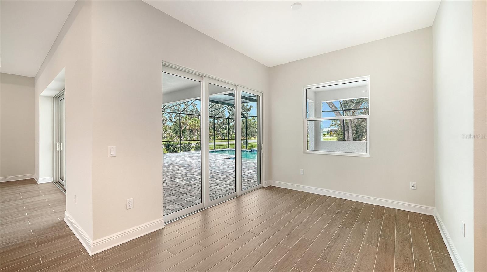 CANOE CREEK IV - Residential