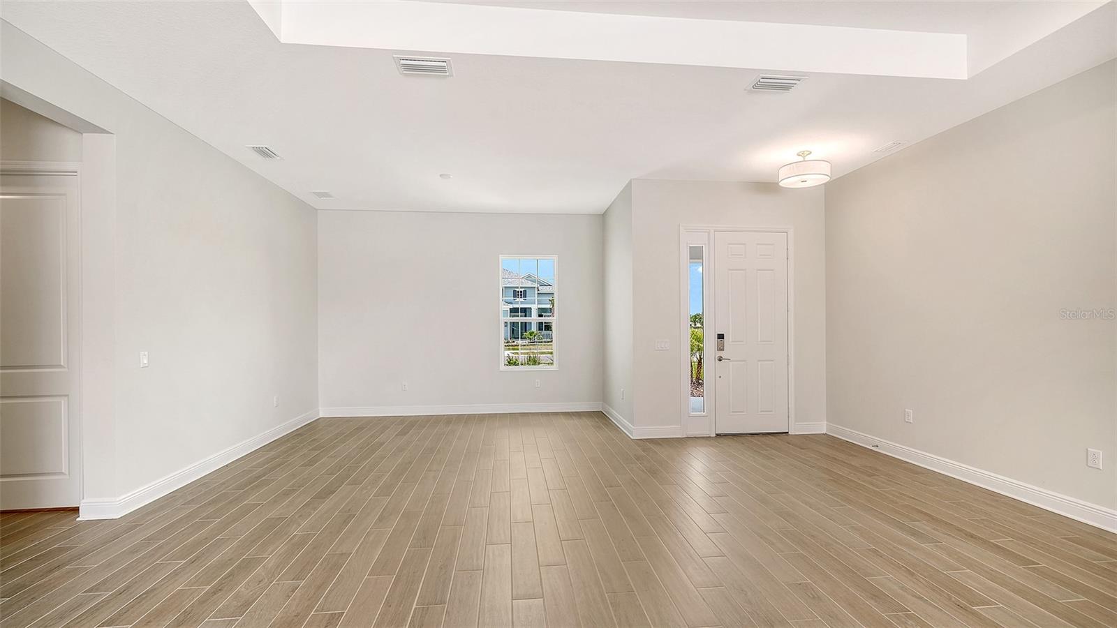 CANOE CREEK IV - Residential