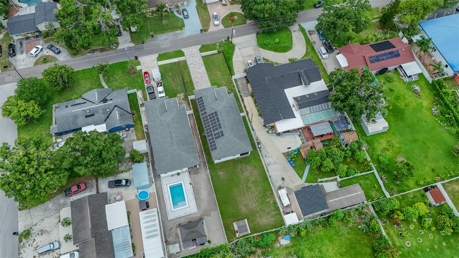 SILVER LAKE ESTATES - Residential