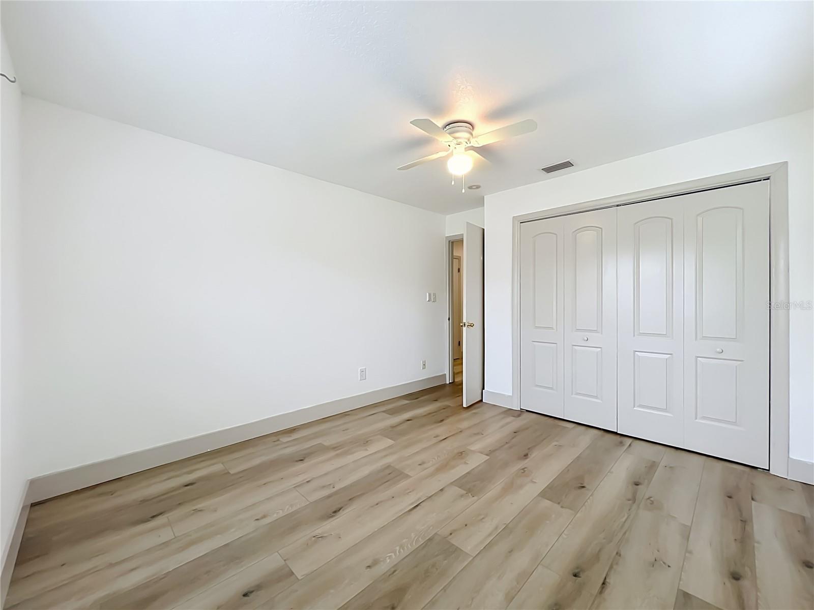 GRANADA WOODS - Residential
