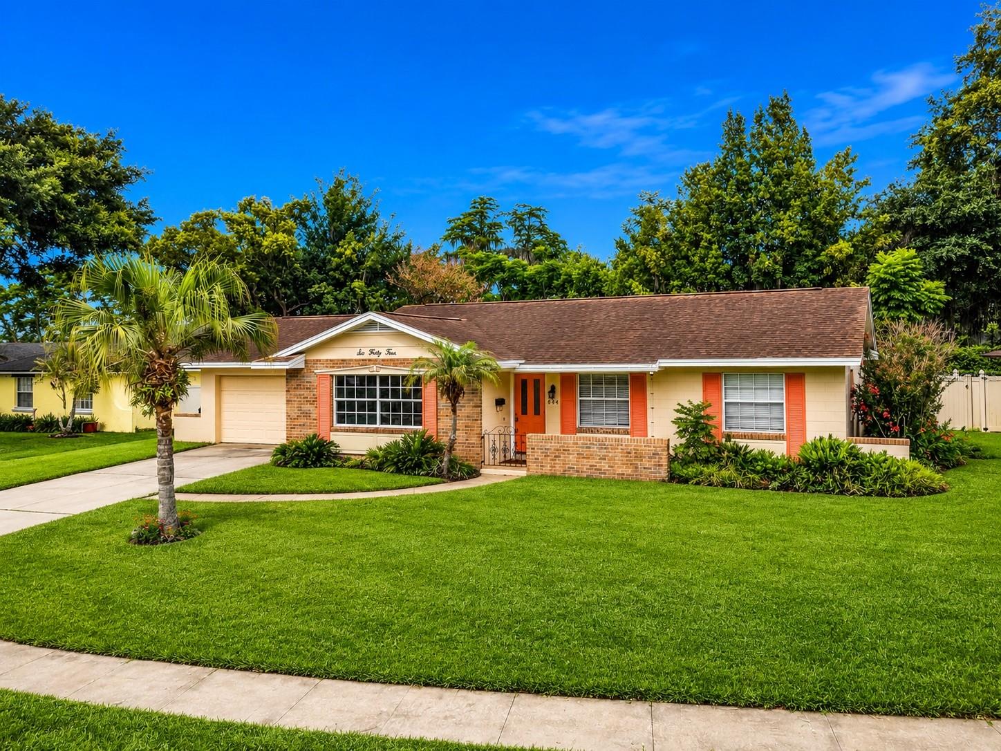 GRANADA WOODS - Residential