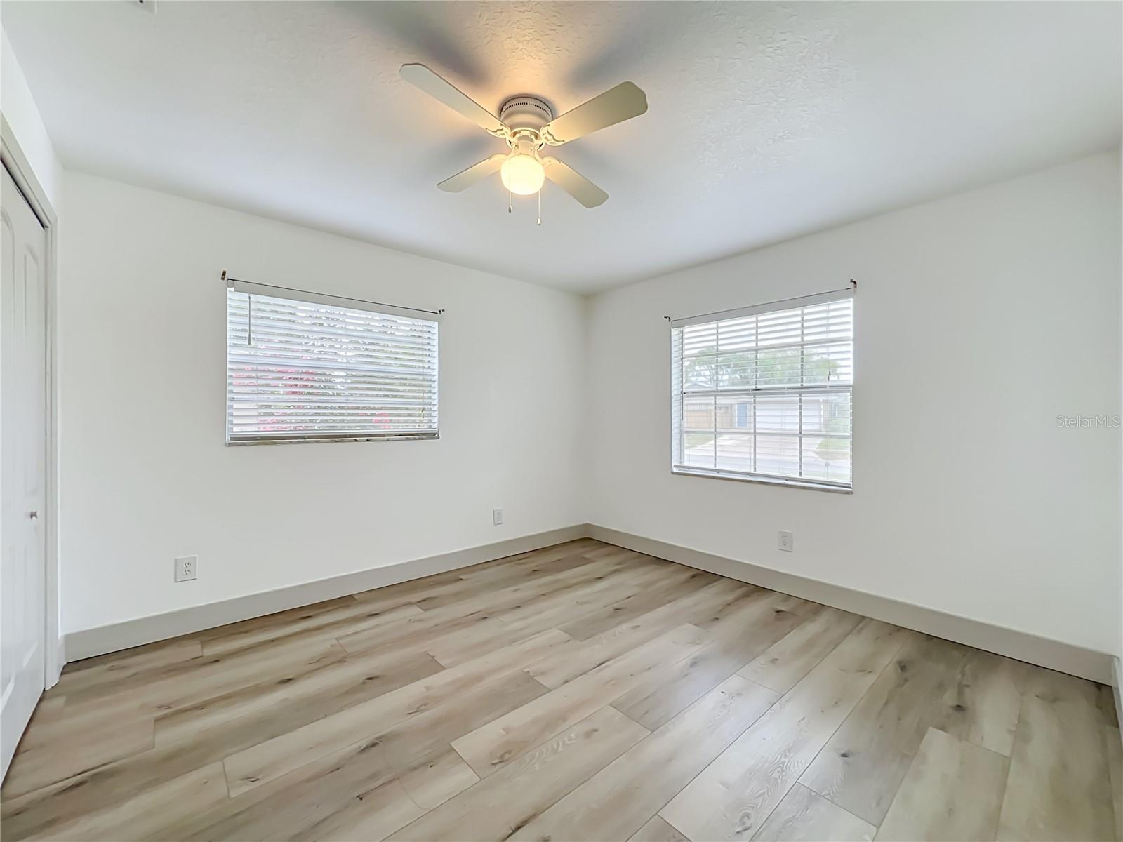 GRANADA WOODS - Residential