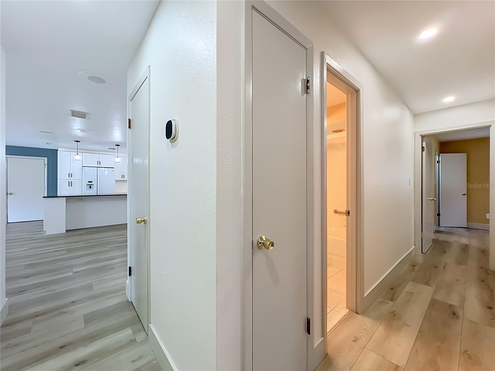GRANADA WOODS - Residential