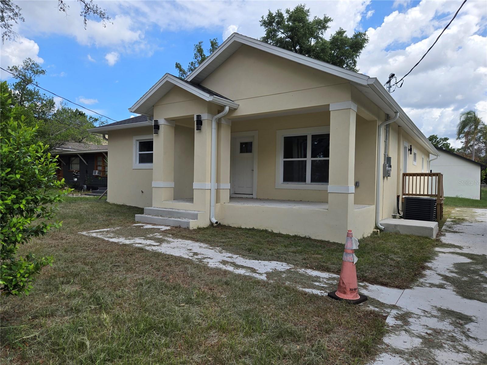WHY BUY AN OLD OR USED HOME???: THIS BRAND-NEW HOME HAS JUST BEEN COMPLETED AND THE BUILDER IS MOTIVATED TO GO TO HIS NEXT PROJECT.WHERE ELSE WOULD YOU BUY A BRAND-NEW HOME LIKE THIS IN TAMPA FOR THIS PRICE??, THE PRICE IS SET TO MOVE IT FAST AND SELLER WILLING TO ASSIST BUYERS. THIS BEAUTIFUL HOME IS SITUATED IN A GREAT LOCATION IN TAMPA.THIS BEAUTIFUL 4 BEDROOMS,3 BATH THIS 1860 SQUARE FOOT HOME HAS 1683 SQUARE FEET OF AMAZING LIVING SPACE, IN ADDITION THERE IS THIS 485 SQUARE FEET OF OPEN ATTIC STORAGE SPACE, EVERYTHING IS UPDATED WITH QUALITY STAILESS STEEL APPLIANCES, GRANITE COUNETER TOPS AND BEAUTIFUL CABINETS, BEAUTIFUL BATHROOMS, VERY SPACIOUS HOME WITH A GREAT OPEN FLOOR PLAN.ACCESS TO MAJOR HIGHWAYS,10 MINUTES TO BUSH GARDENS, CLOSE TO THE SEMINOLE CASINO, SHORT DRIVGE TO DOWNTOWN,MOFFIT CANCER CENTER,TAMPA GENERAL HOSPITAL, ST JOSEPH HOSPITAL, UNIVERSITY OF SOUTH FLORIDA, TAMPA INTERNATIONAL AIRPORT AND MUCH MORE. WITH THIS PRICE AND THIS LOCATION, THIS PROPERTY WONT LAST LONG (BUY PIECE OF MIND- BY GETTING A BRAND-NEW HOME)