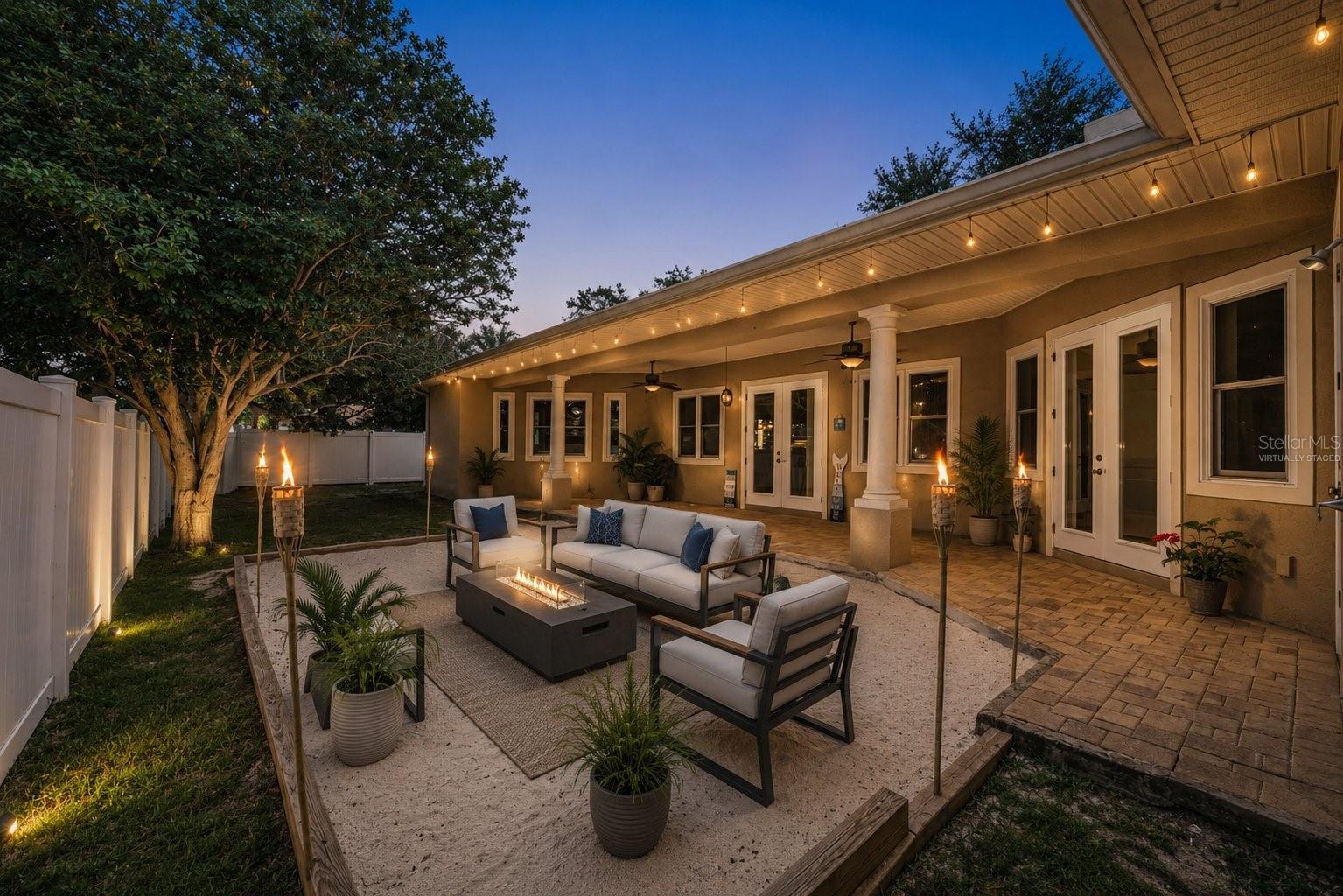 DOUGLAS MANOR ESTATES - Residential
