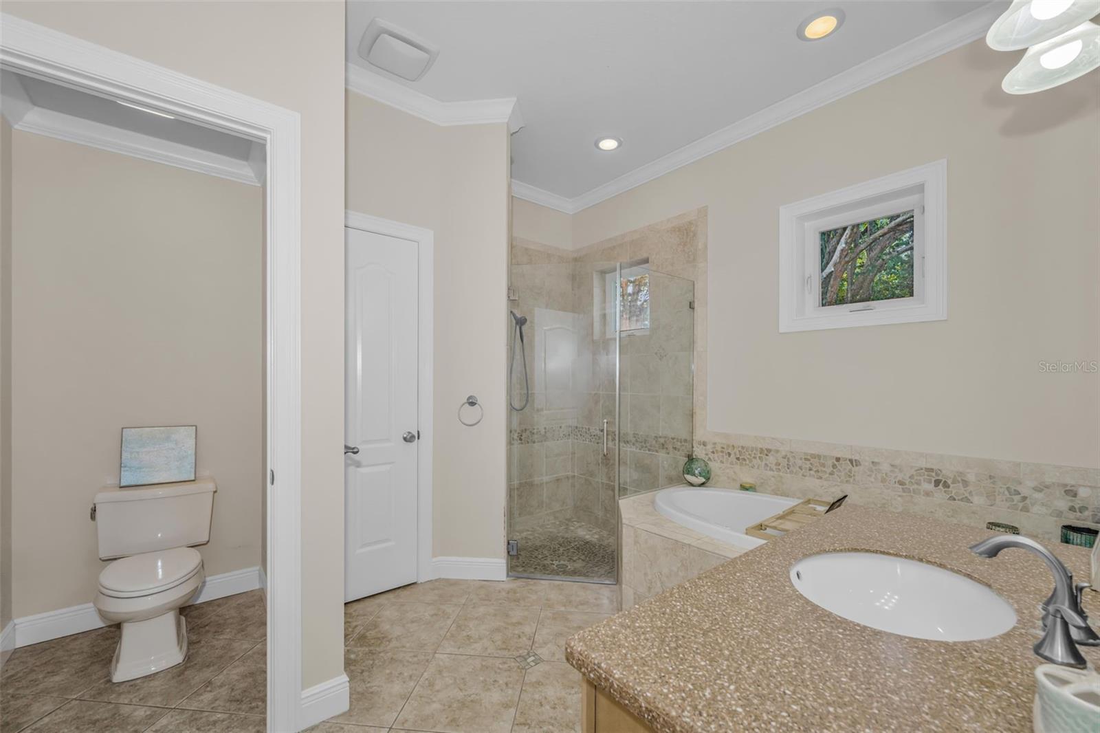 DOUGLAS MANOR ESTATES - Residential